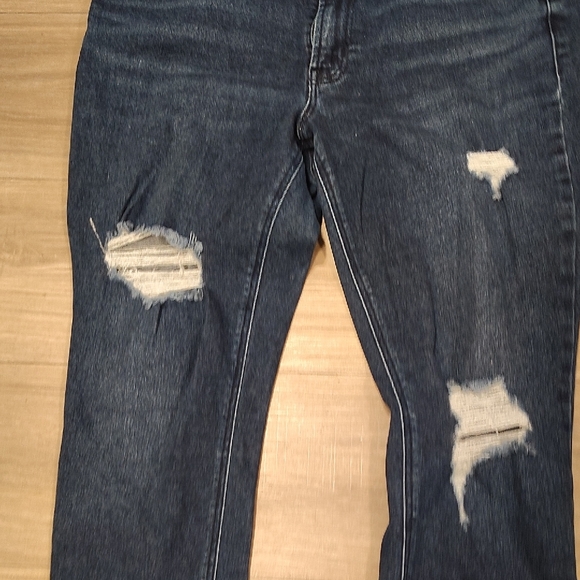 Old Navy Dark Skinny Jeans - Picture 3 of 4